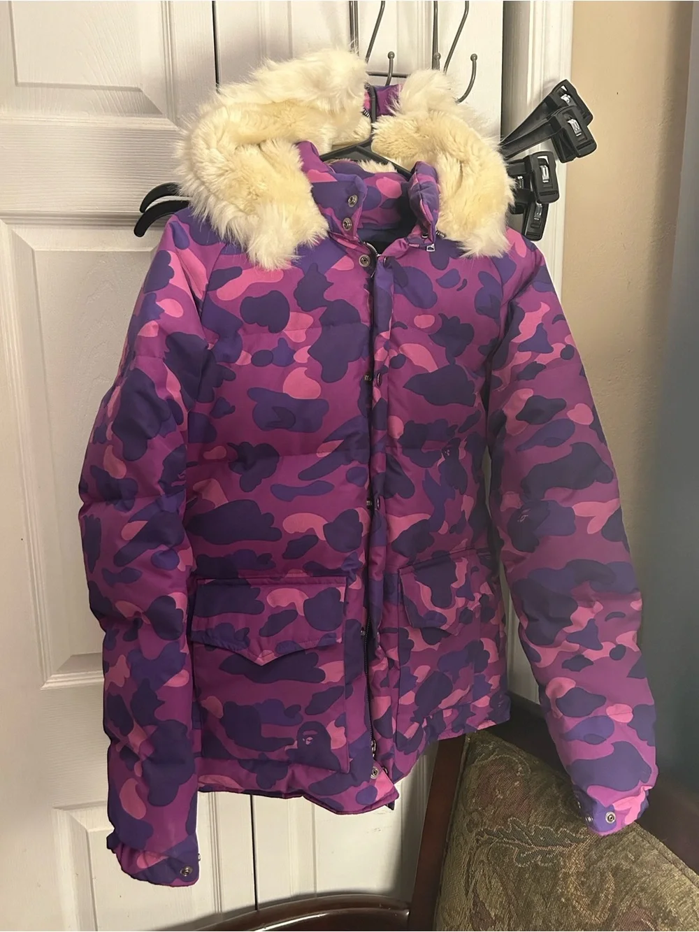 BAPE Purple Camo with fur-lined hood - Picture 1 of 6